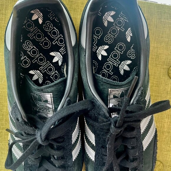 Black/Matte Silver Genuine ADIDAS SAMBA - Size 12 women - Picture 3 of 6